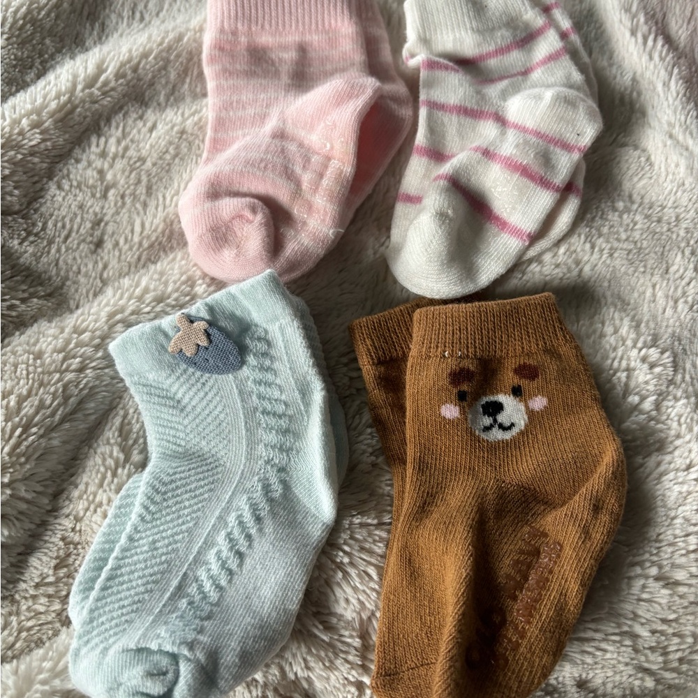 Assorted Colorful Baby Girl Socks 14 PC Lot 0-6 Months - Picture 8 of 8